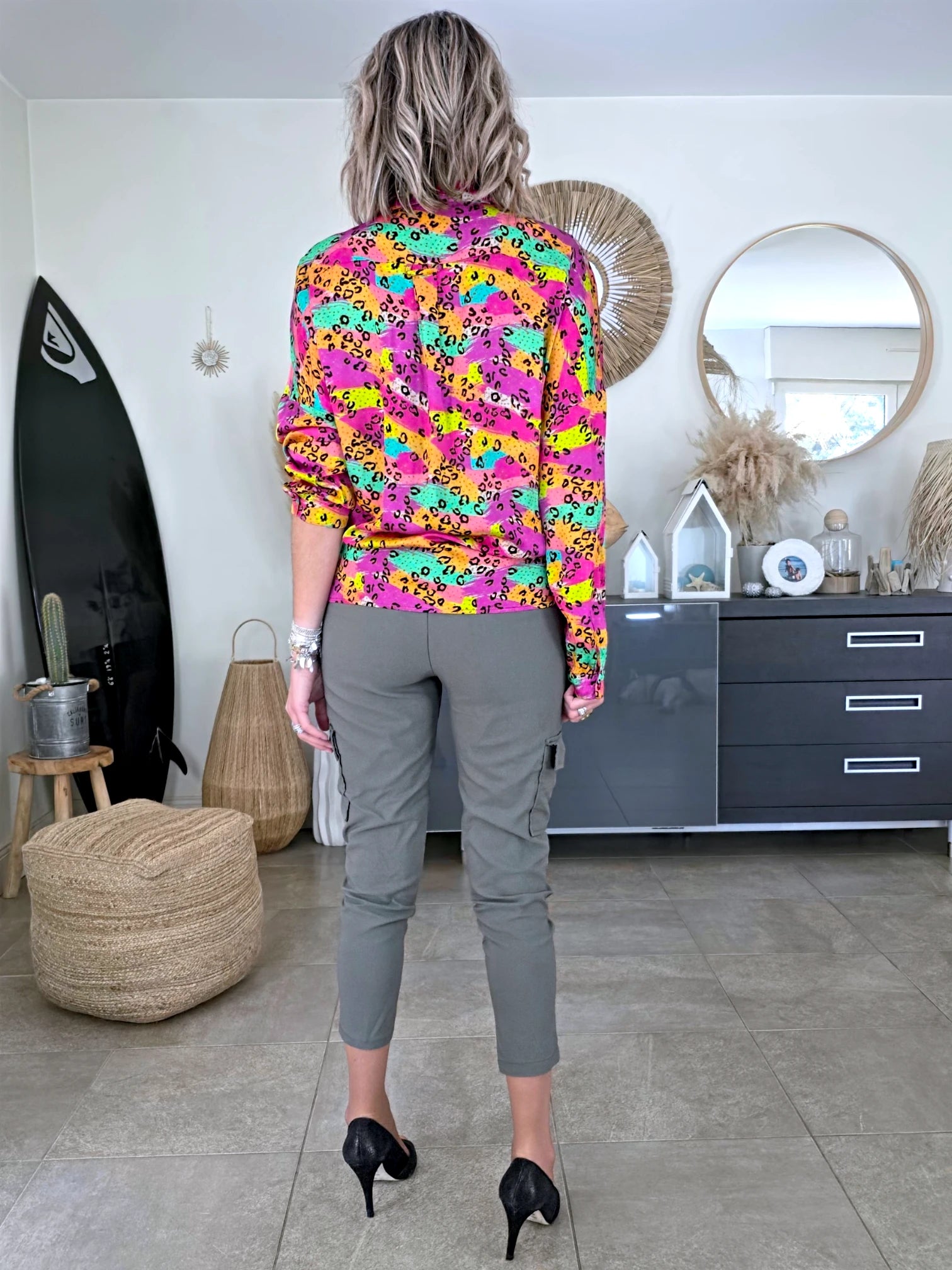Chemise fluo à imprimé léopard - 𝐌𝐚𝐫𝐢𝐧𝐚𝟒𝟒𝐟𝐚𝐦𝐢𝐥𝐲