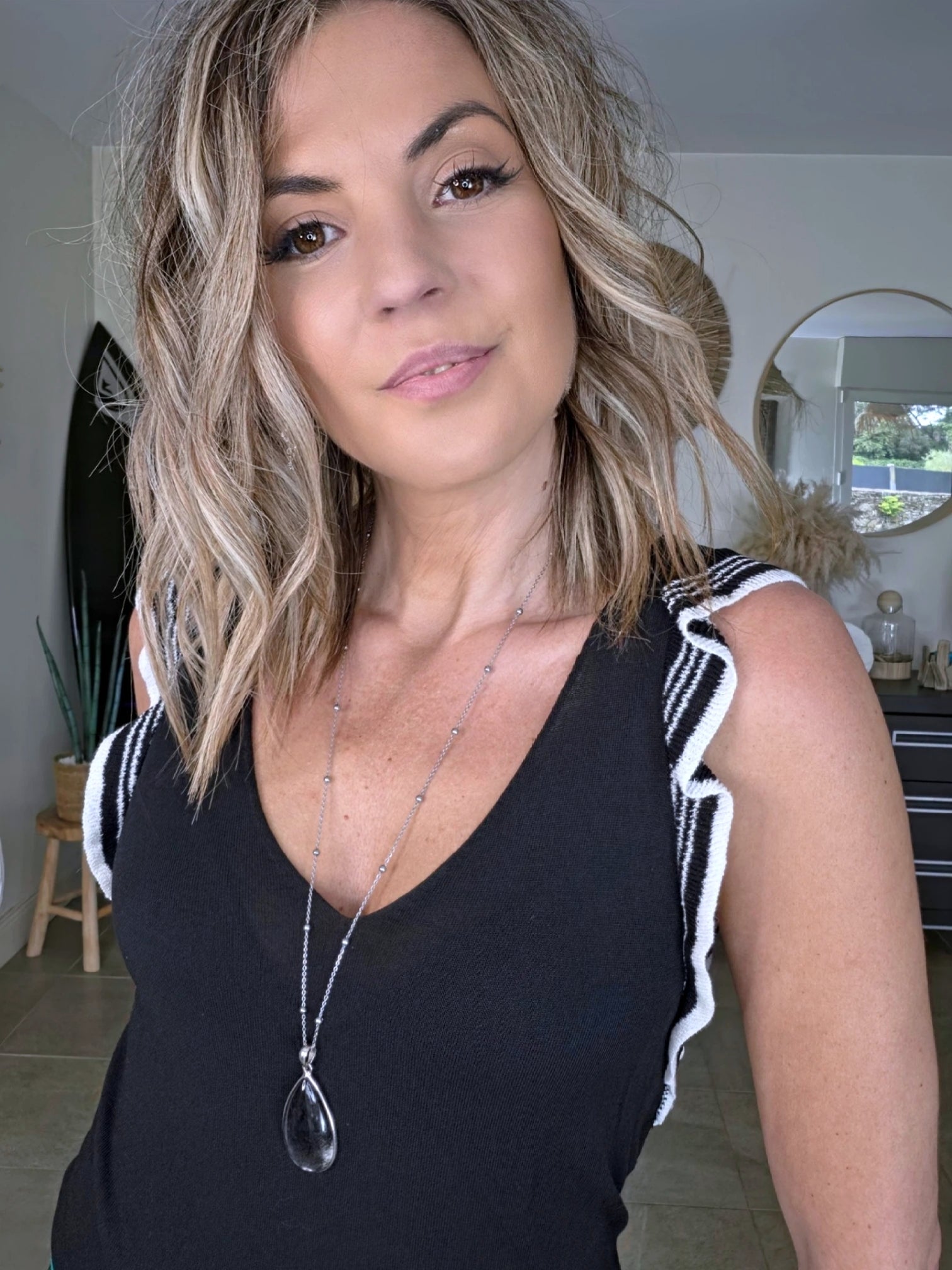Haut noir à maille fine - 𝐌𝐚𝐫𝐢𝐧𝐚𝟒𝟒𝐟𝐚𝐦𝐢𝐥𝐲
