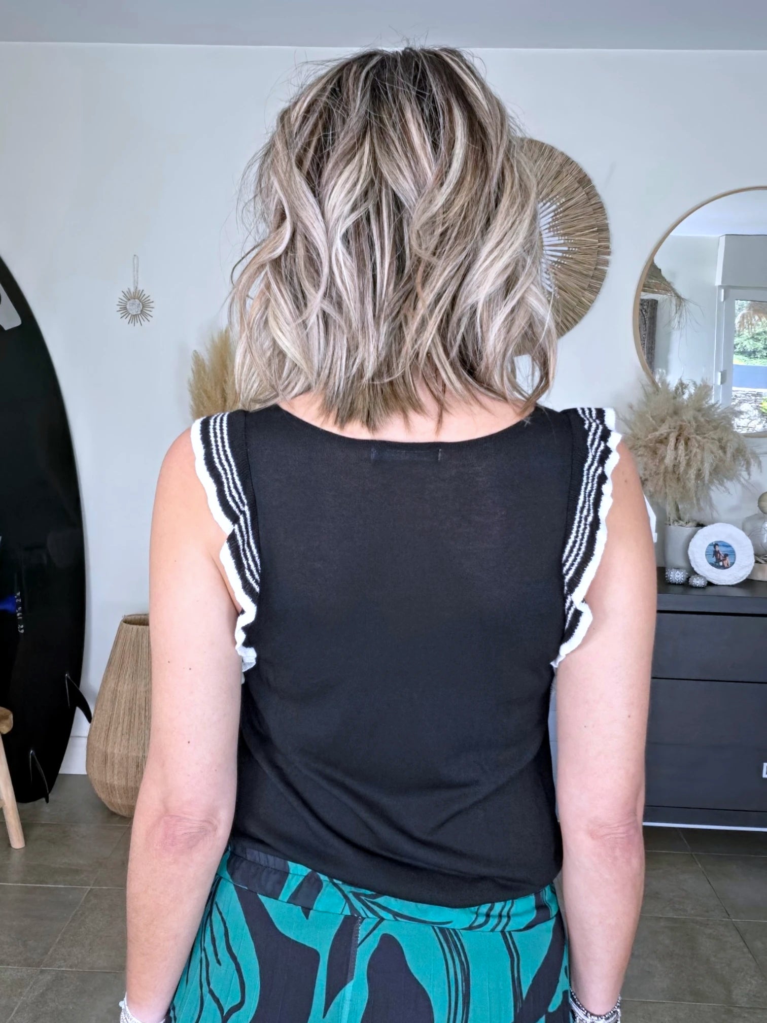 Haut noir à maille fine - 𝐌𝐚𝐫𝐢𝐧𝐚𝟒𝟒𝐟𝐚𝐦𝐢𝐥𝐲