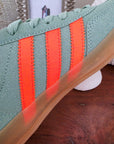 Baskets gazelle Indoor vert d'eau et orange fluo - 𝐌𝐚𝐫𝐢𝐧𝐚𝟒𝟒𝐟𝐚𝐦𝐢𝐥𝐲