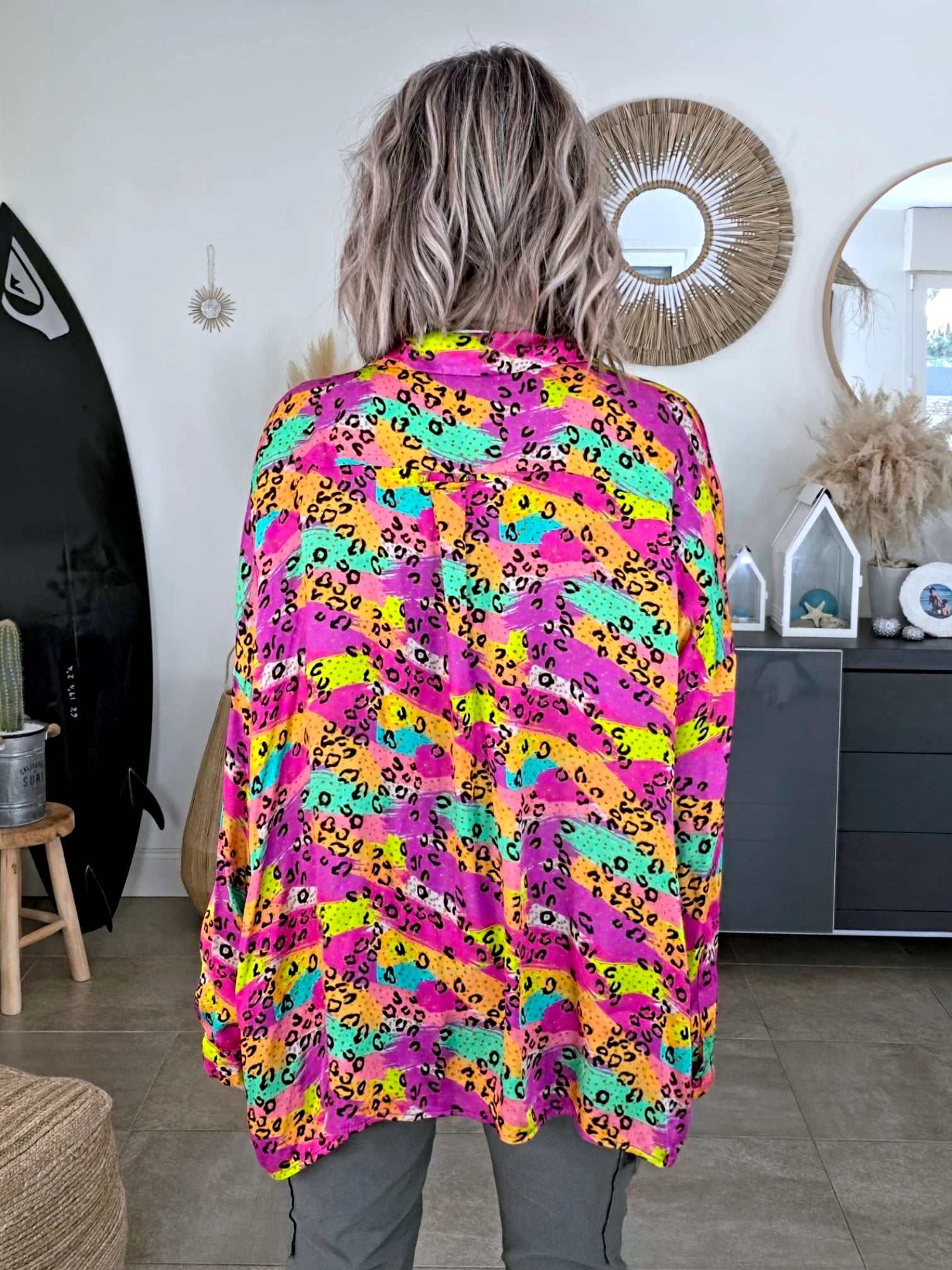 Chemise fluo à imprimé léopard - 𝐌𝐚𝐫𝐢𝐧𝐚𝟒𝟒𝐟𝐚𝐦𝐢𝐥𝐲