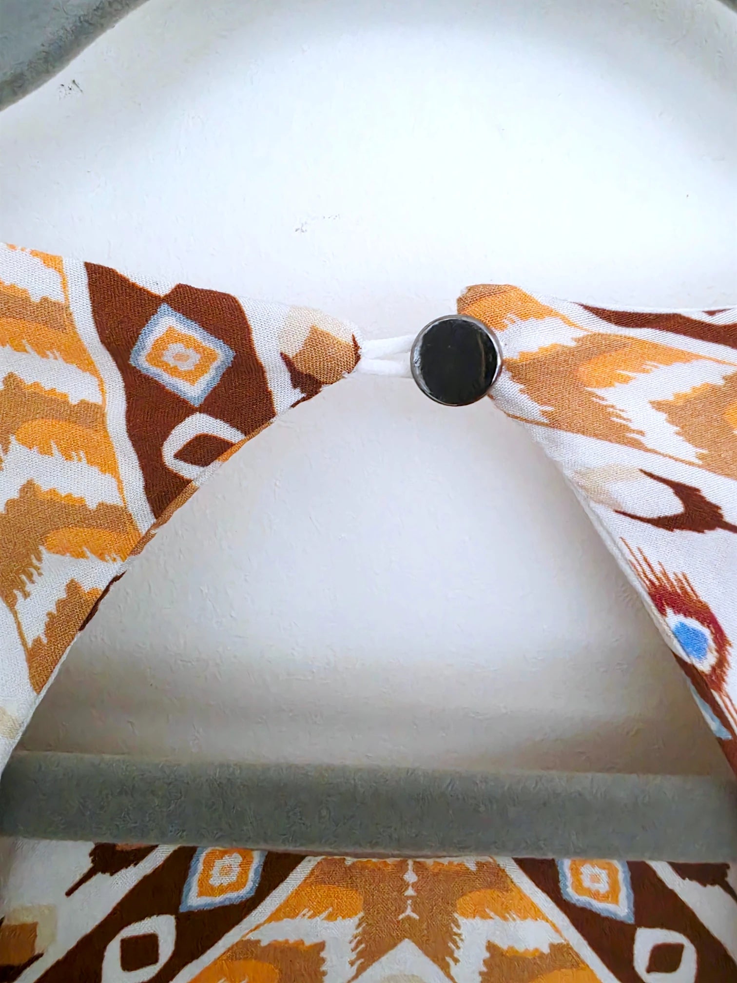 Robe africa à dos ouvert