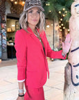 Veste cintrée rouge vif - 𝐌𝐚𝐫𝐢𝐧𝐚𝟒𝟒𝐟𝐚𝐦𝐢𝐥𝐲