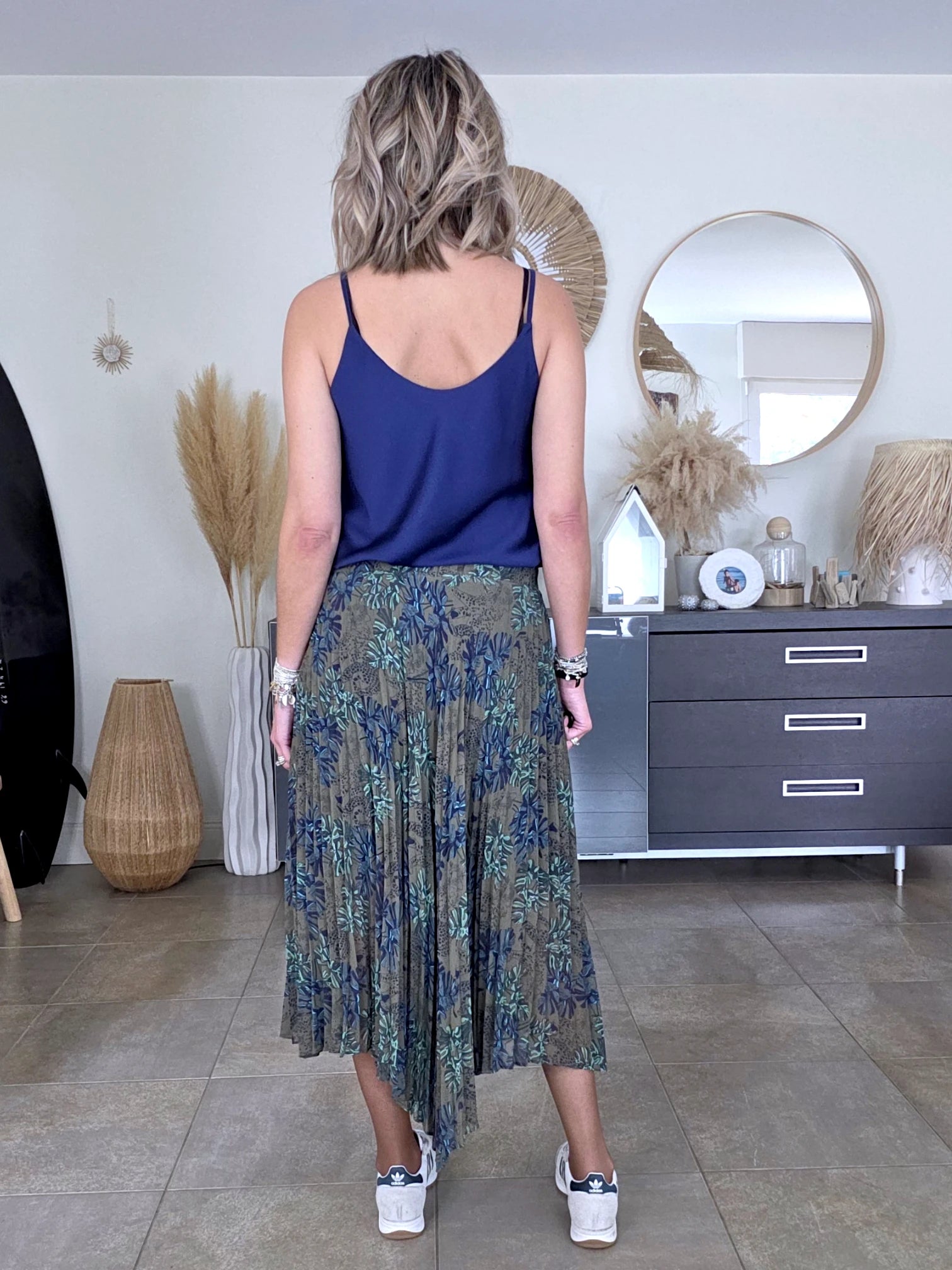 Jupe asymétrique kaki à imprimé - 𝐌𝐚𝐫𝐢𝐧𝐚𝟒𝟒𝐟𝐚𝐦𝐢𝐥𝐲