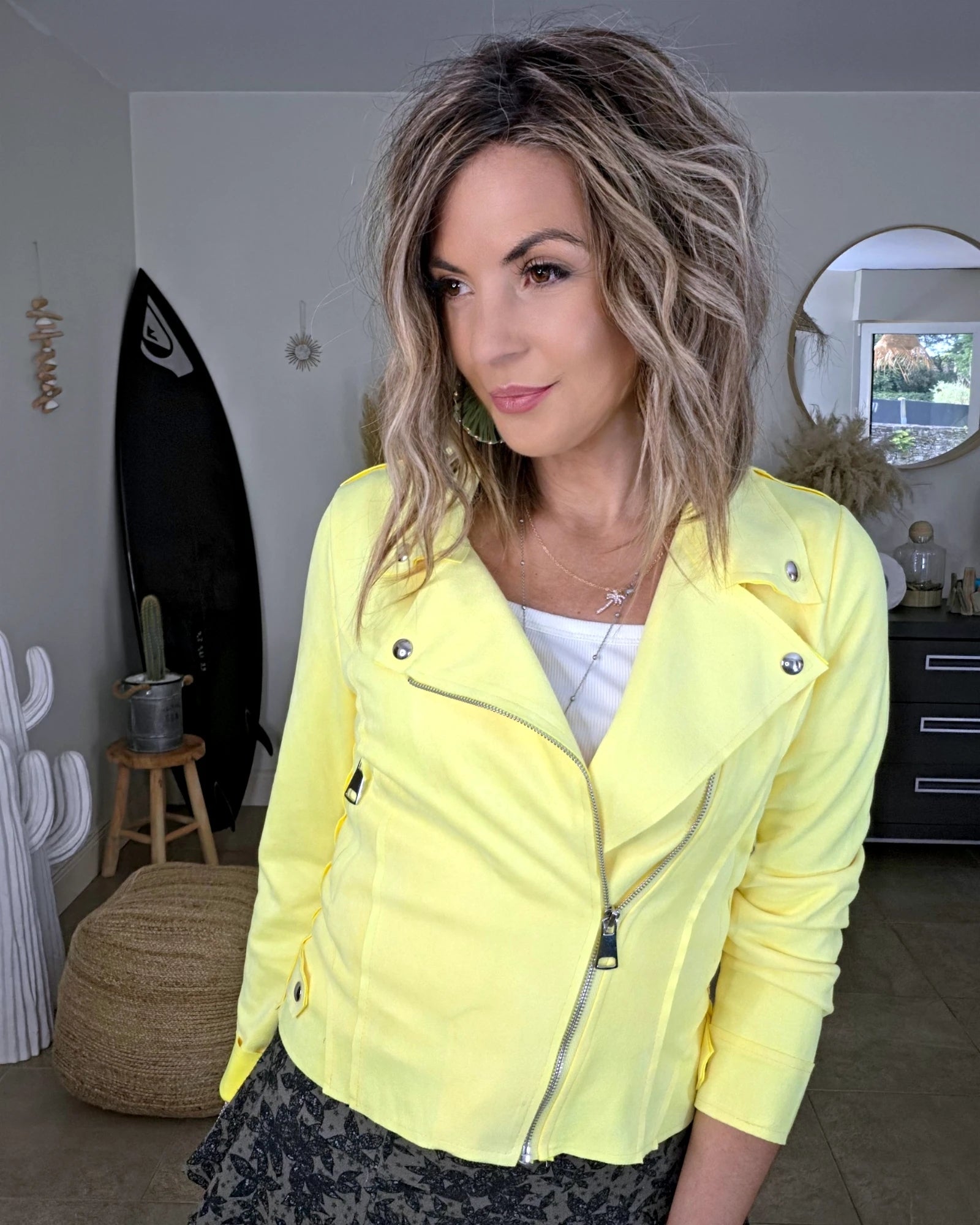Perfecto suédine jaune fluo - 𝐌𝐚𝐫𝐢𝐧𝐚𝟒𝟒𝐟𝐚𝐦𝐢𝐥𝐲