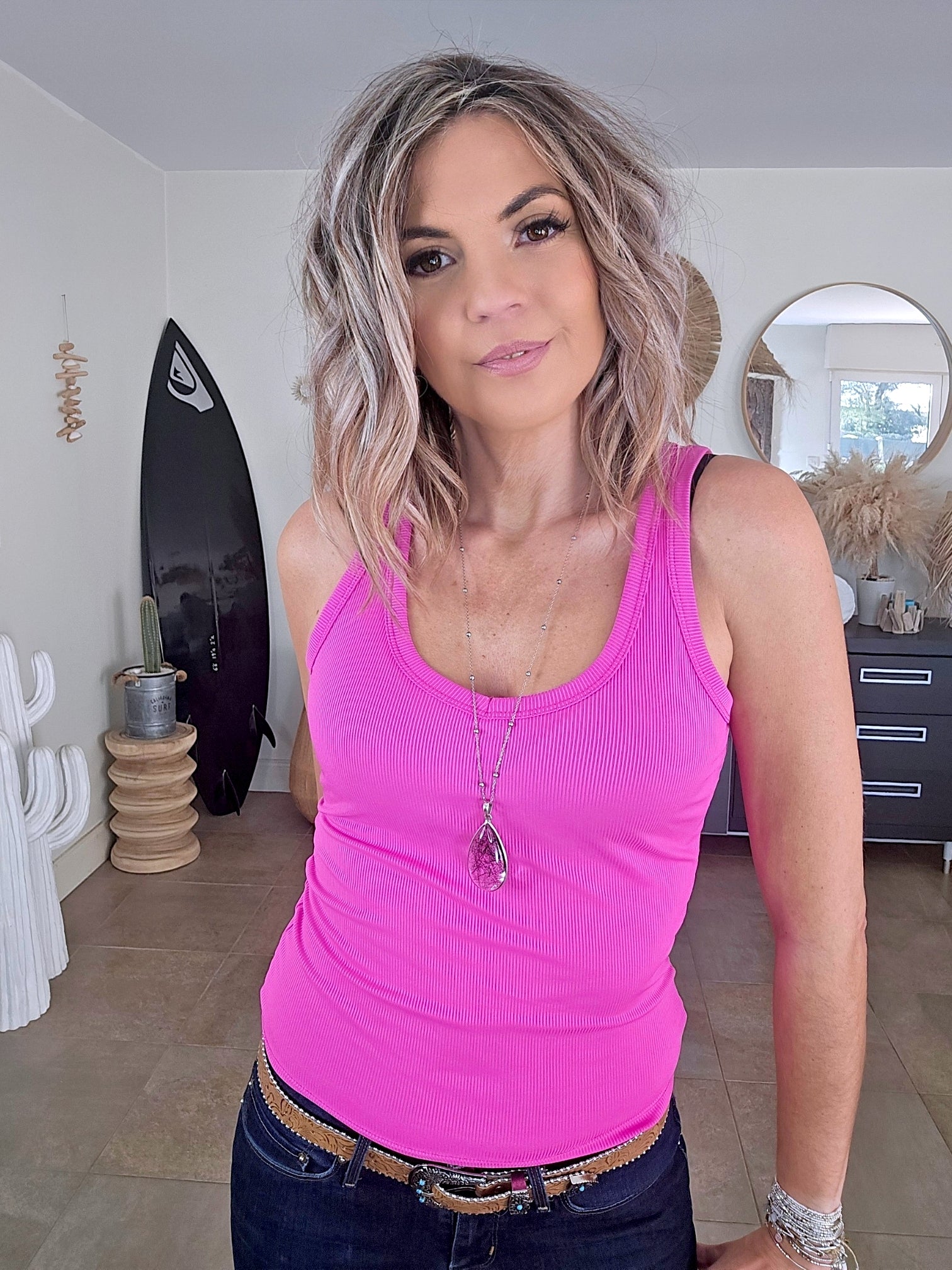 Débardeur rose fuchsia à maille côtelée - 𝐌𝐚𝐫𝐢𝐧𝐚𝟒𝟒𝐟𝐚𝐦𝐢𝐥𝐲