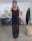 Robe noire ajourée