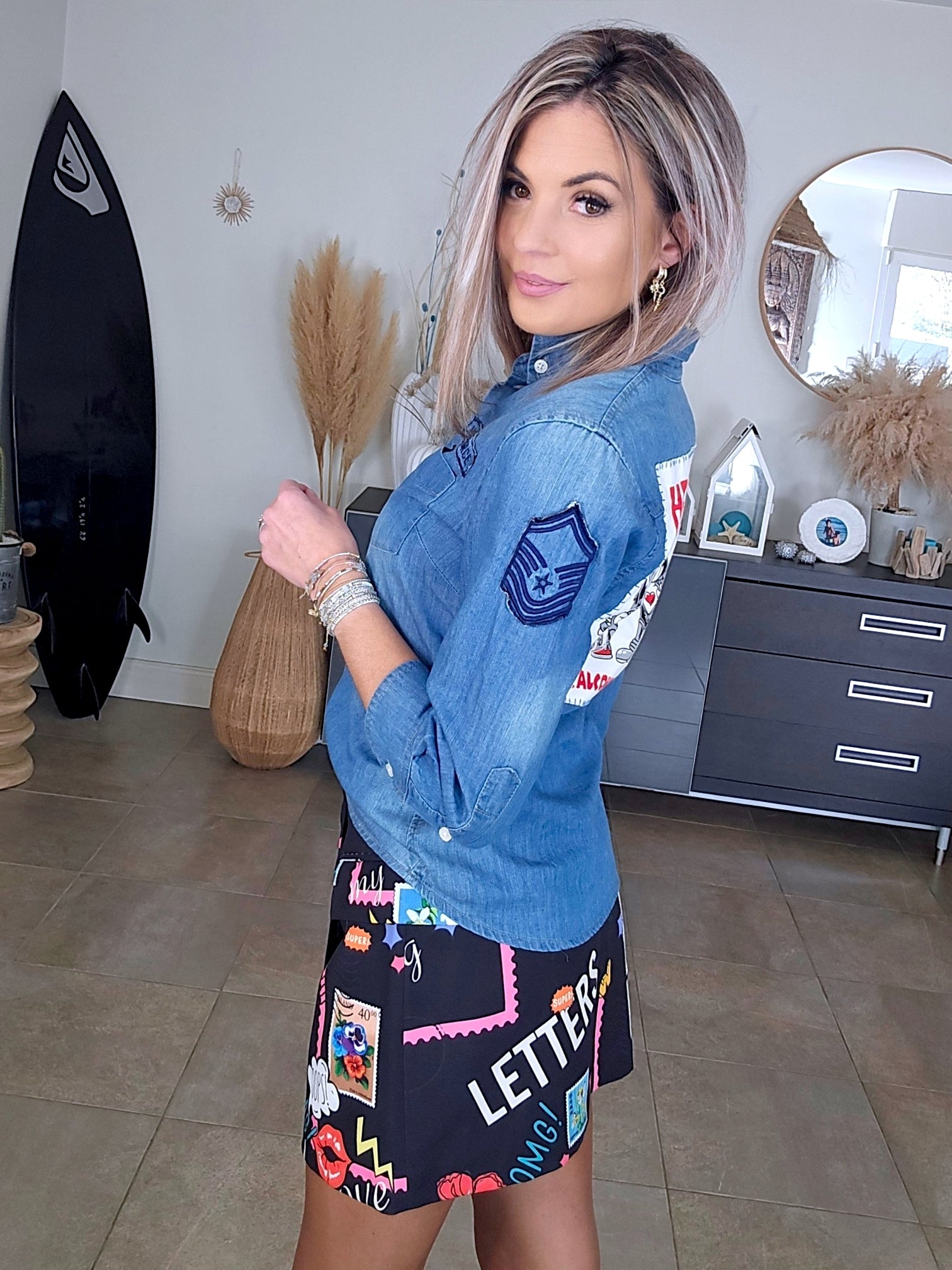 Chemise en jean headshot - 𝐌𝐚𝐫𝐢𝐧𝐚𝟒𝟒𝐟𝐚𝐦𝐢𝐥𝐲