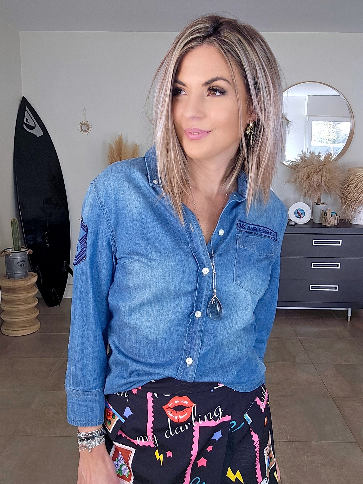 Chemise en jean headshot - 𝐌𝐚𝐫𝐢𝐧𝐚𝟒𝟒𝐟𝐚𝐦𝐢𝐥𝐲