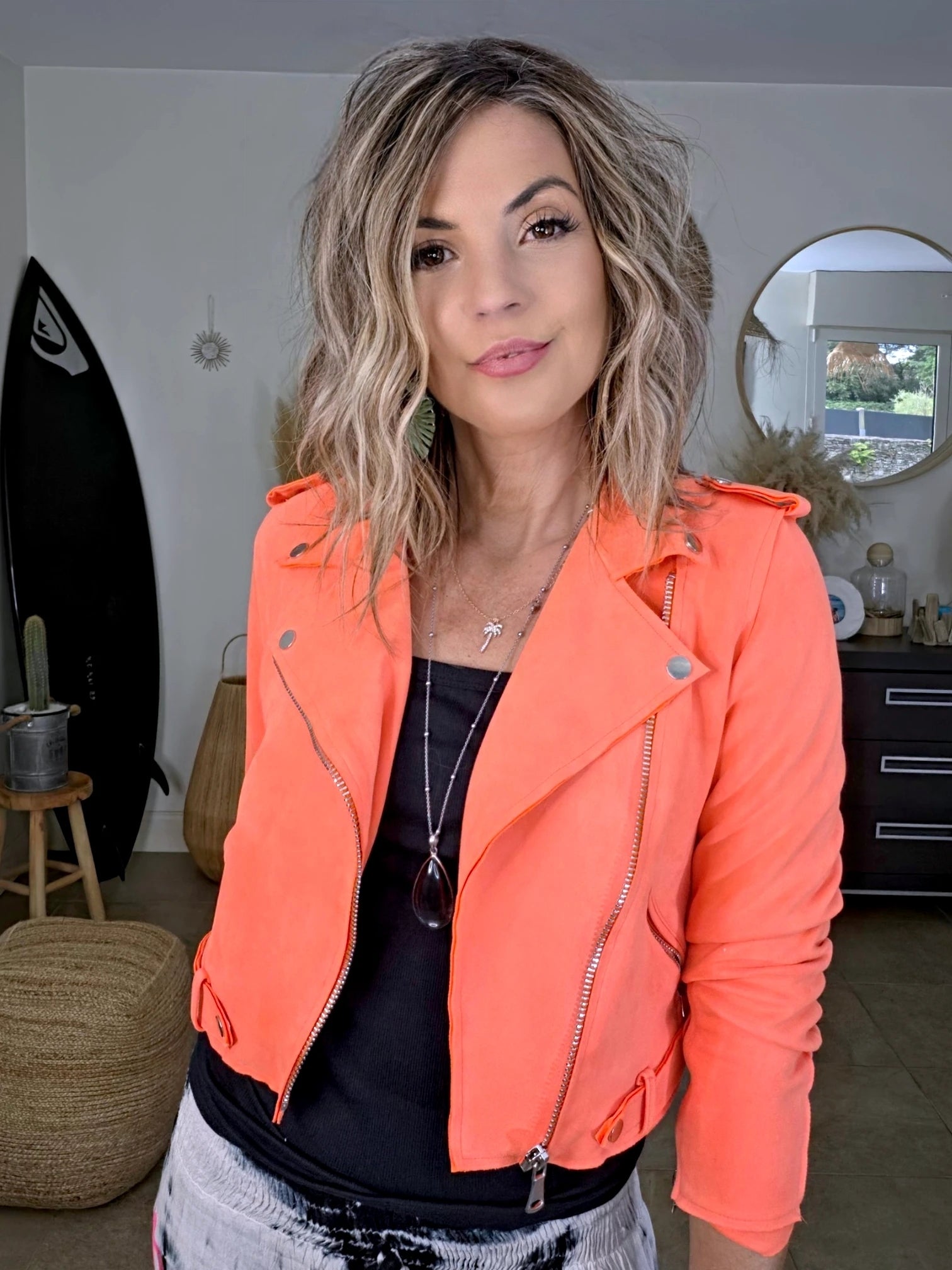 Perfecto orange fluo en suédine - 𝐌𝐚𝐫𝐢𝐧𝐚𝟒𝟒𝐟𝐚𝐦𝐢𝐥𝐲