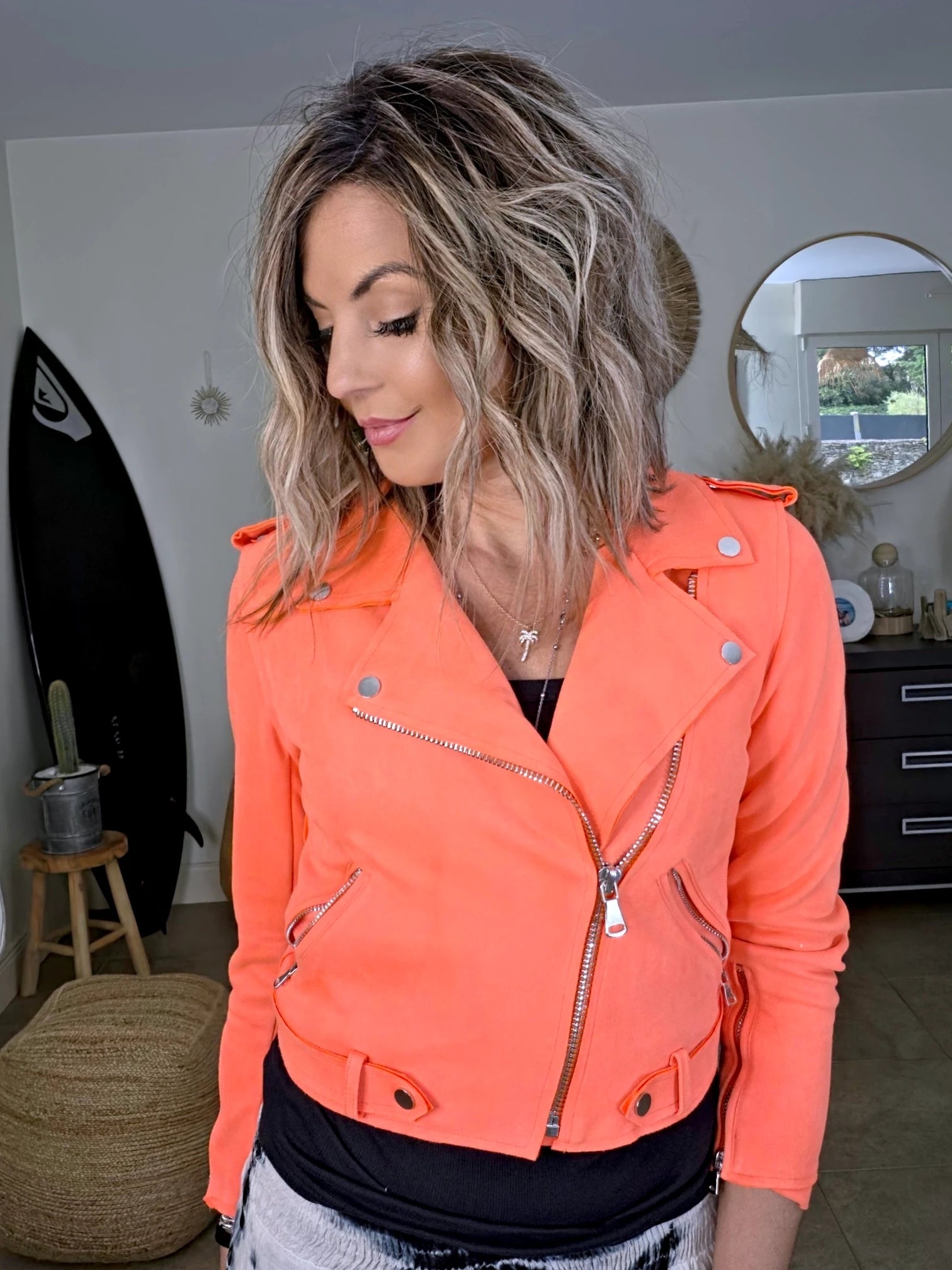 Perfecto orange fluo en suédine - 𝐌𝐚𝐫𝐢𝐧𝐚𝟒𝟒𝐟𝐚𝐦𝐢𝐥𝐲