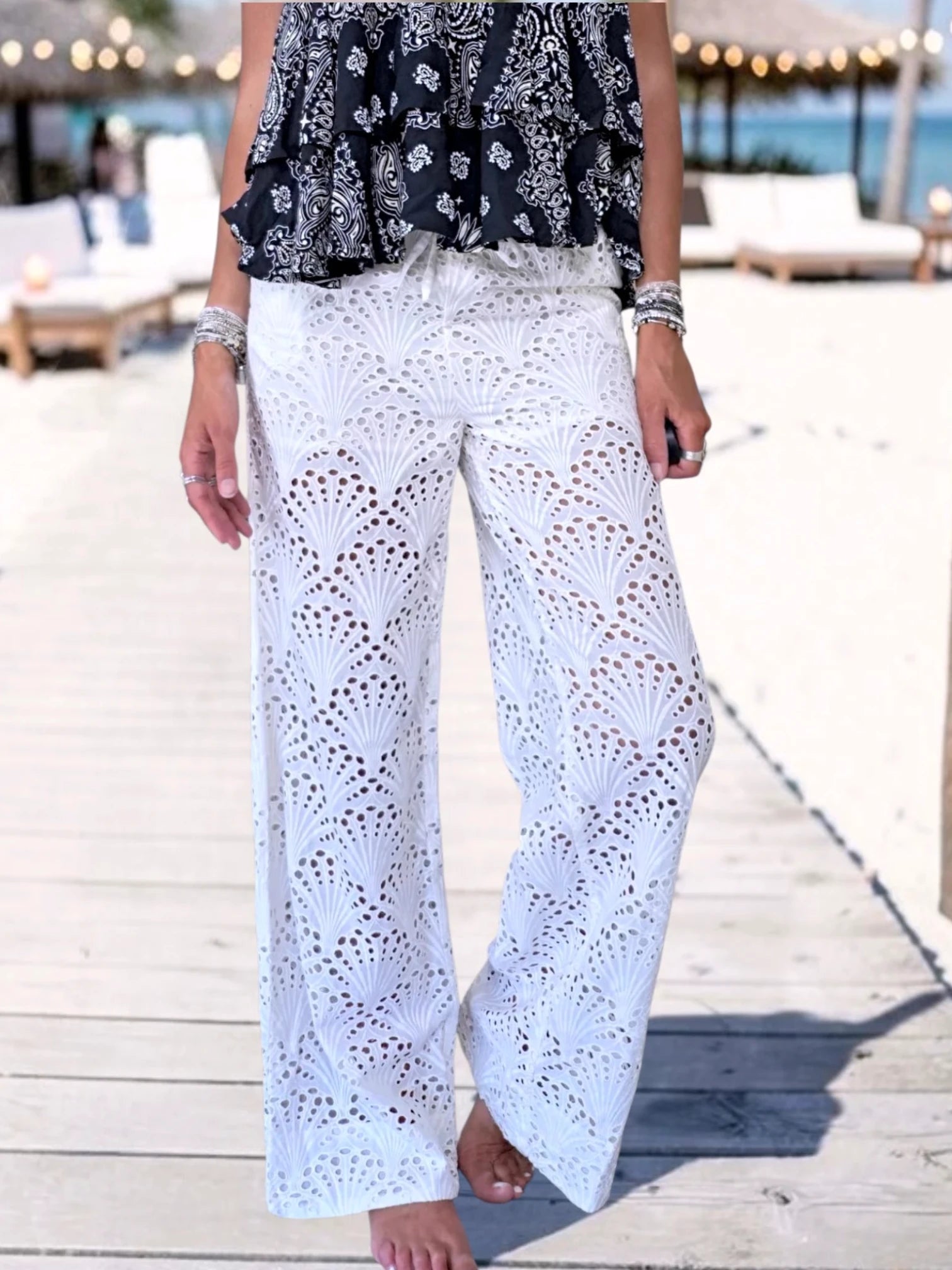 Pantalon blanc broderie anglaise