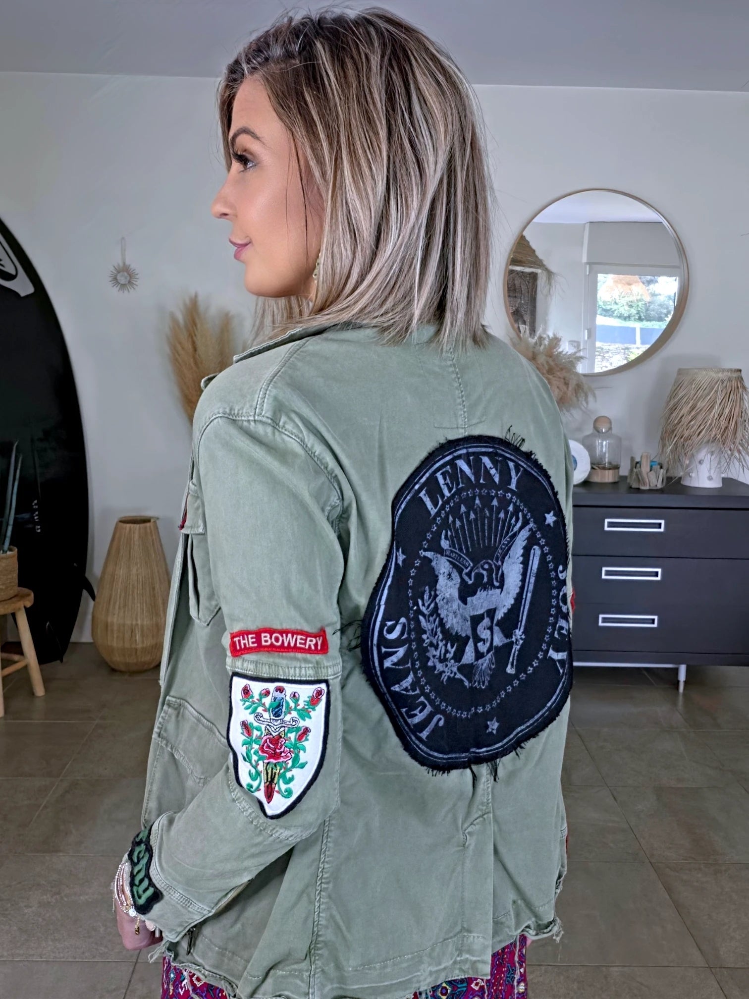 Veste saharienne kaki-beige customisée