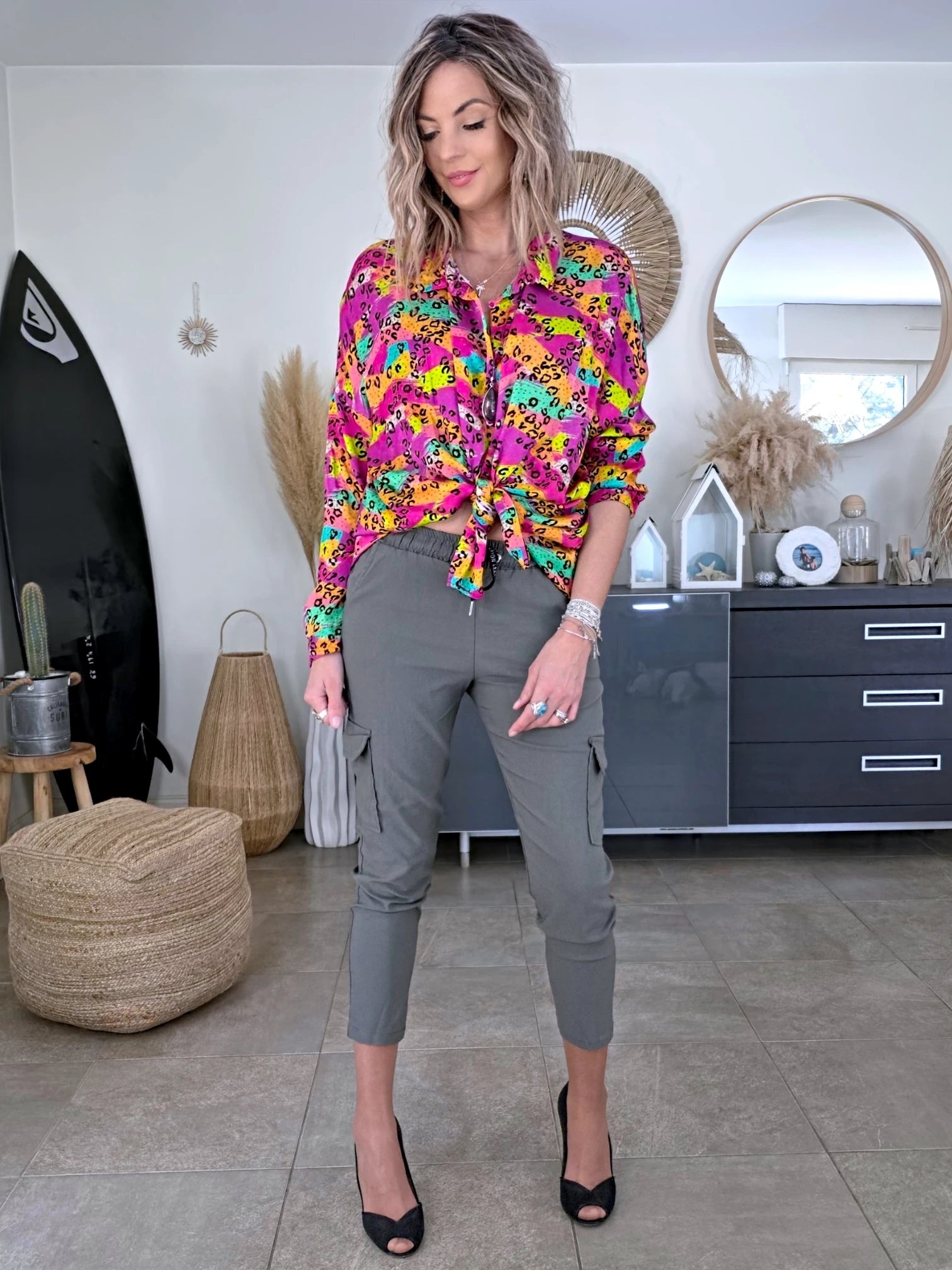Chemise fluo à imprimé léopard - 𝐌𝐚𝐫𝐢𝐧𝐚𝟒𝟒𝐟𝐚𝐦𝐢𝐥𝐲