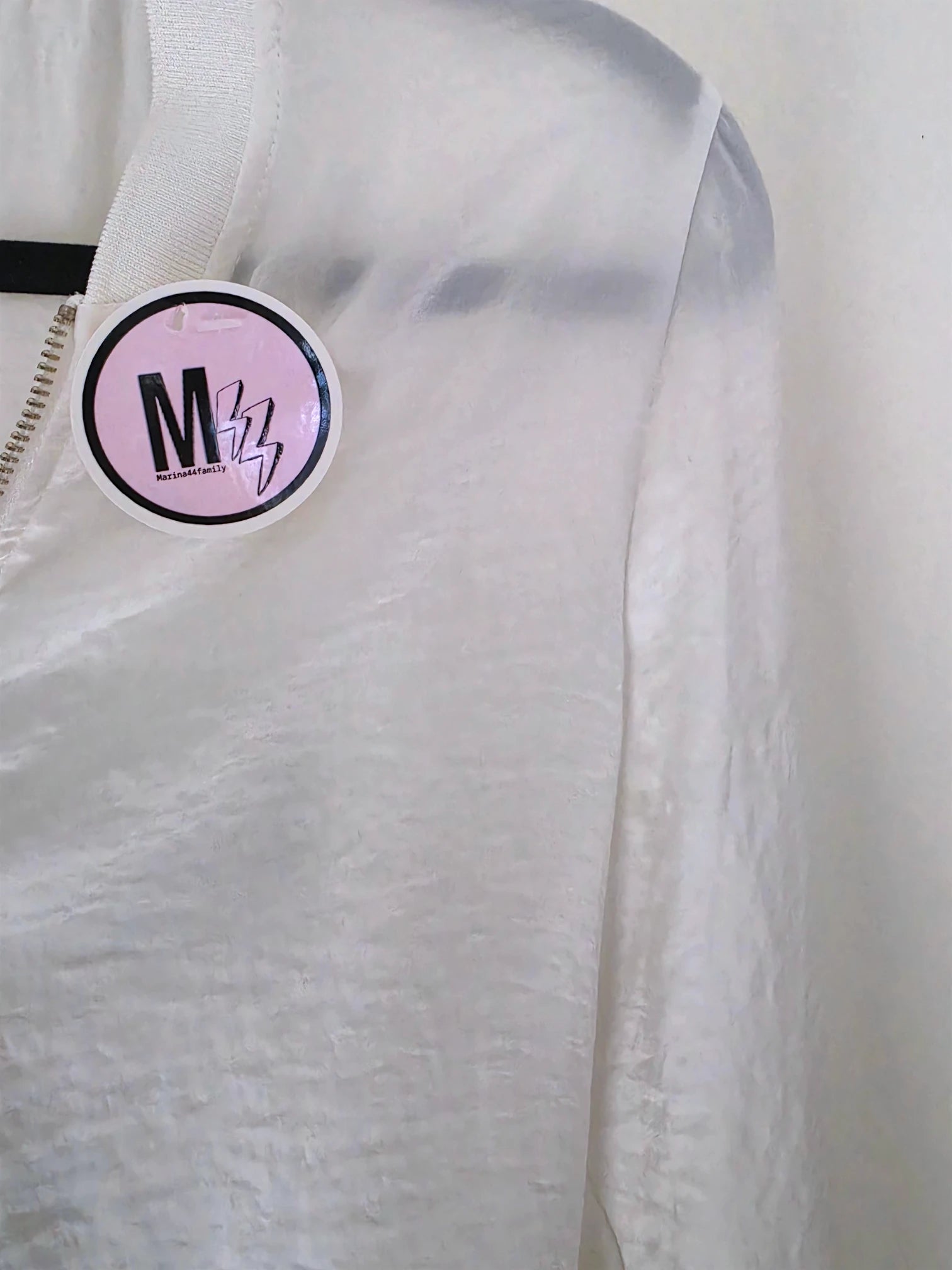Veste blanche à imprimé japonais au dos