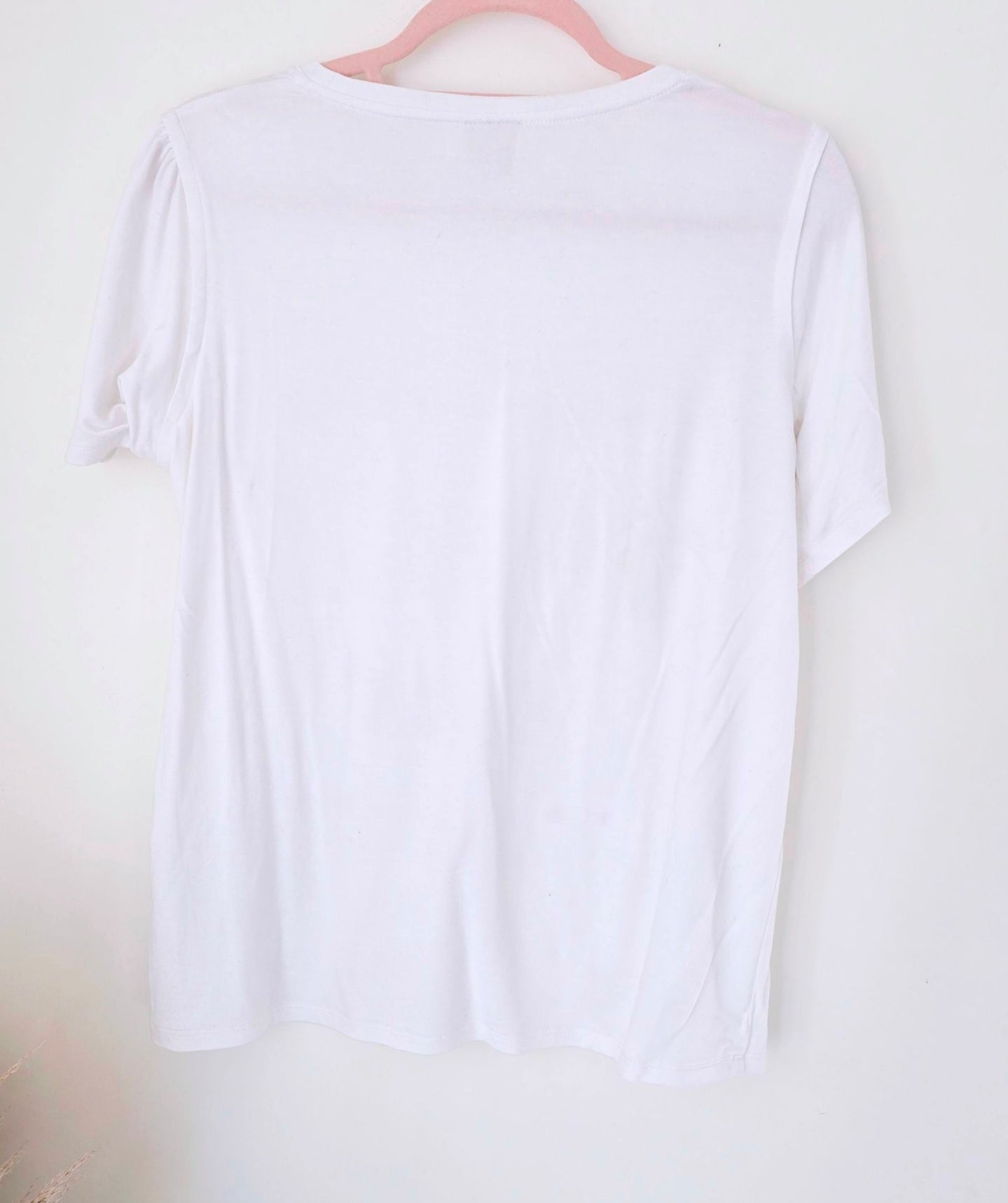 T-shirt blanc à inscriptions rouges - 𝐌𝐚𝐫𝐢𝐧𝐚𝟒𝟒𝐟𝐚𝐦𝐢𝐥𝐲