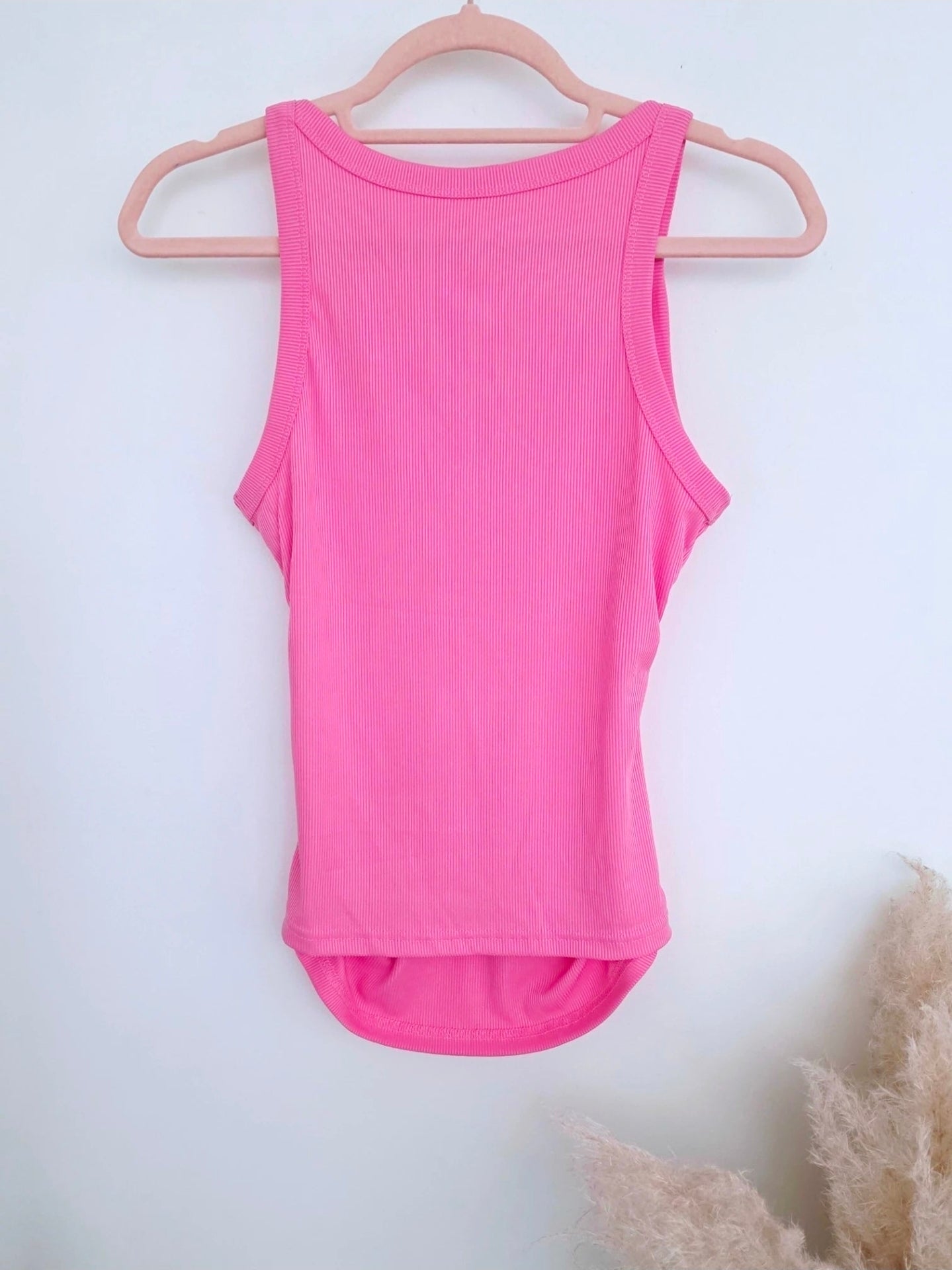Débardeur rose à maille côtelée extensible