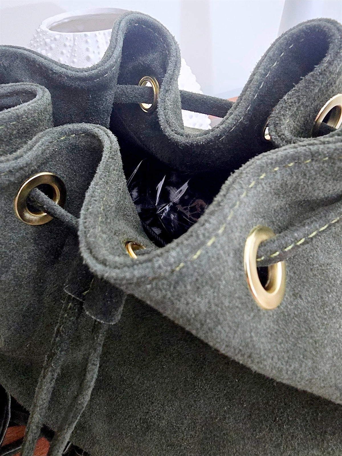 Sac bourse kaki 100% cuir - 𝐌𝐚𝐫𝐢𝐧𝐚𝟒𝟒𝐟𝐚𝐦𝐢𝐥𝐲