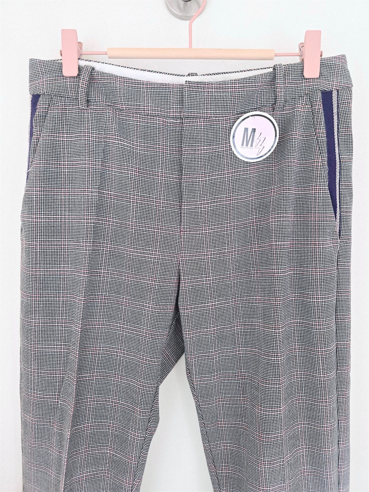 Pantalon chic à carreaux - 𝐌𝐚𝐫𝐢𝐧𝐚𝟒𝟒𝐟𝐚𝐦𝐢𝐥𝐲