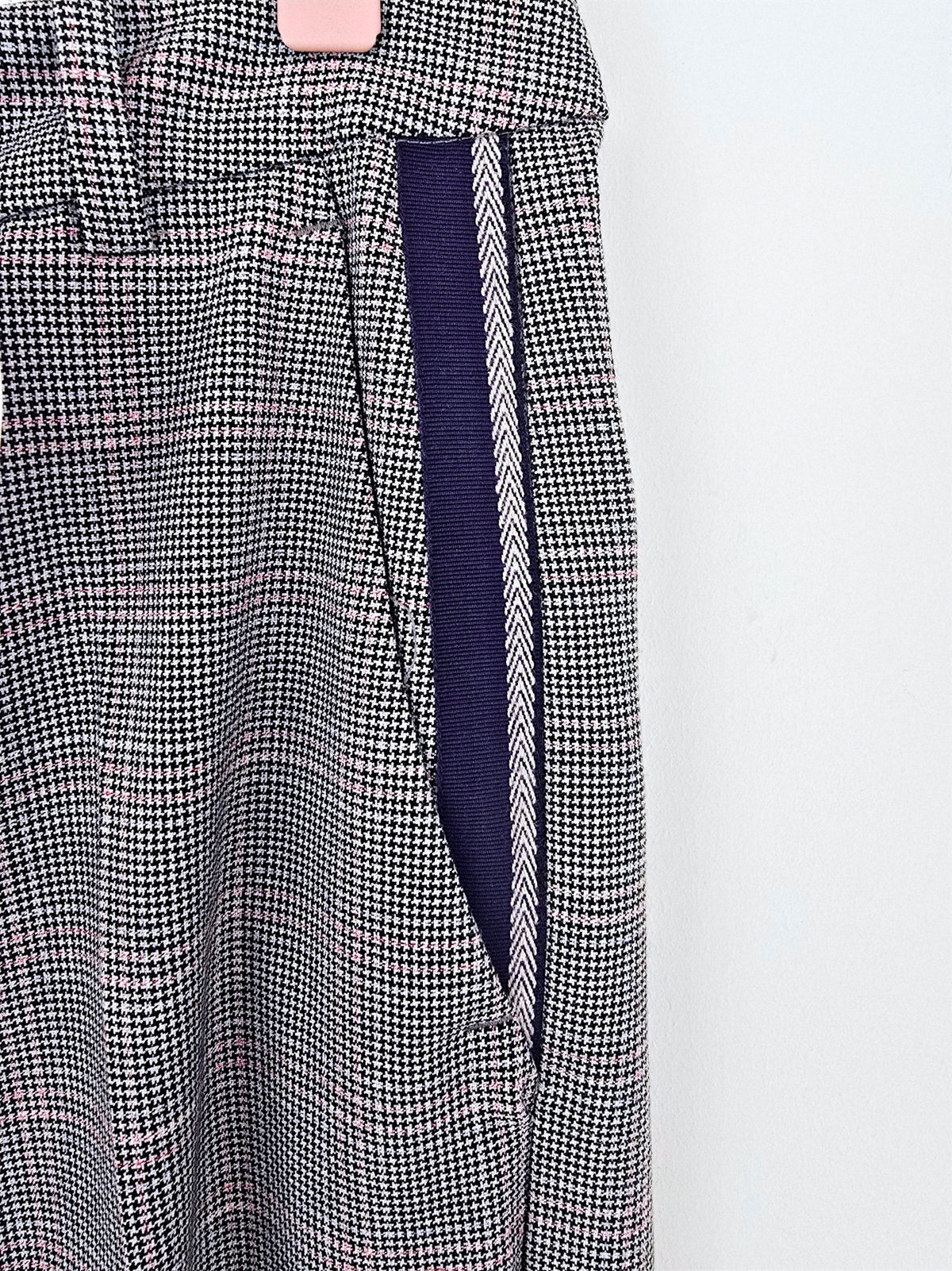 Pantalon chic à carreaux - 𝐌𝐚𝐫𝐢𝐧𝐚𝟒𝟒𝐟𝐚𝐦𝐢𝐥𝐲