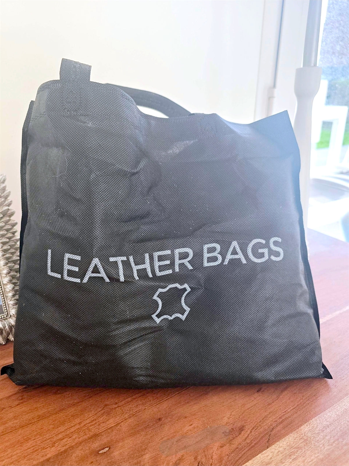 Sac cabas 100% cuir marron taupe - 𝐌𝐚𝐫𝐢𝐧𝐚𝟒𝟒𝐟𝐚𝐦𝐢𝐥𝐲
