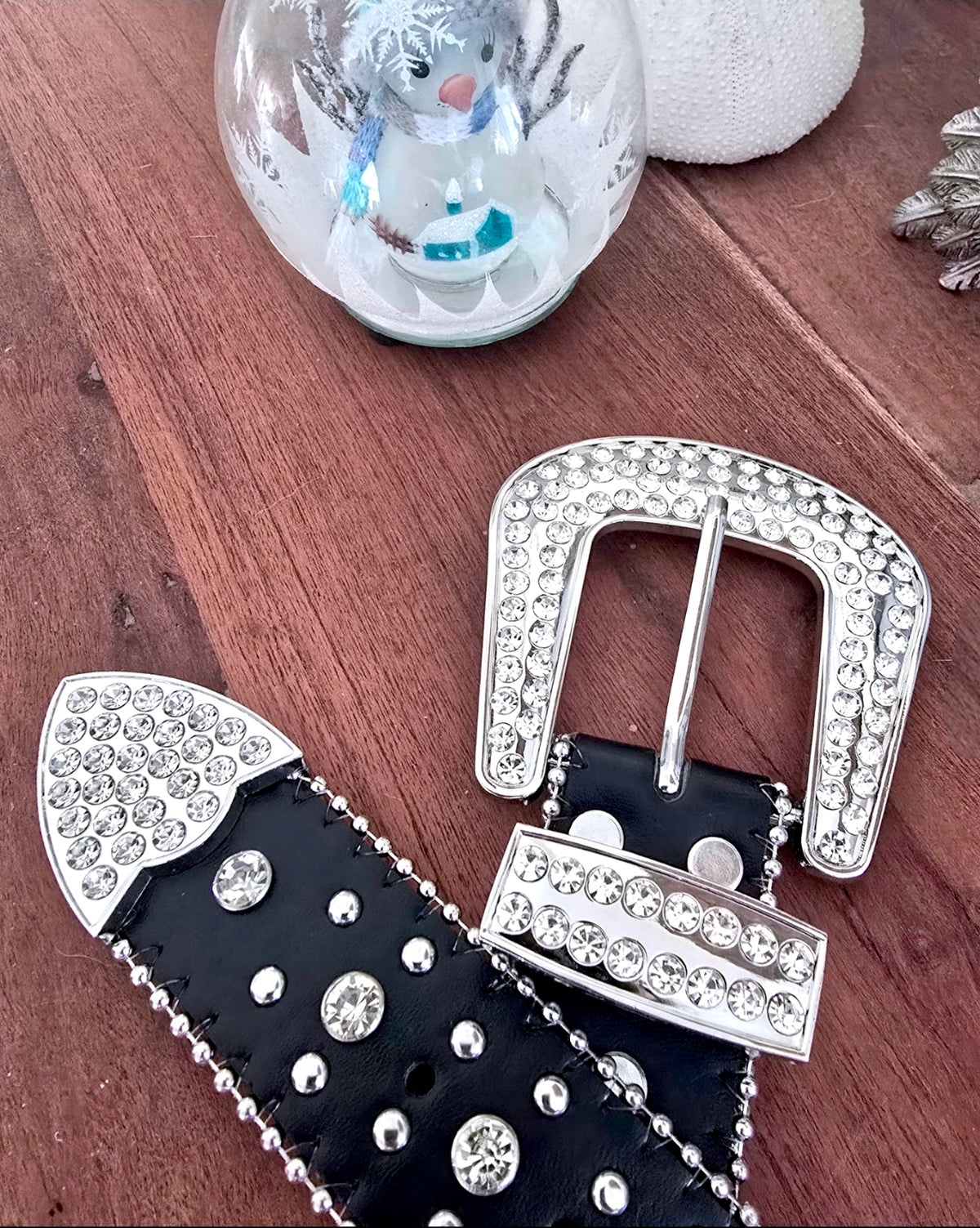Ceinture noire à clous en strass rock - 𝐌𝐚𝐫𝐢𝐧𝐚𝟒𝟒𝐟𝐚𝐦𝐢𝐥𝐲