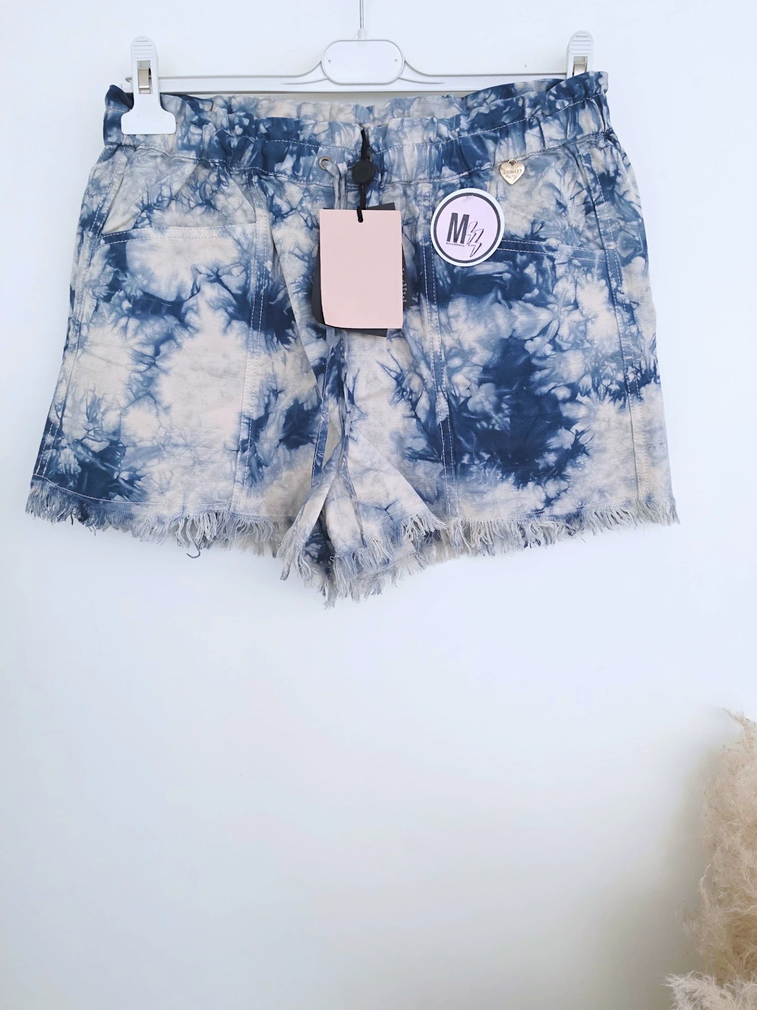 Short tie and dye bleu