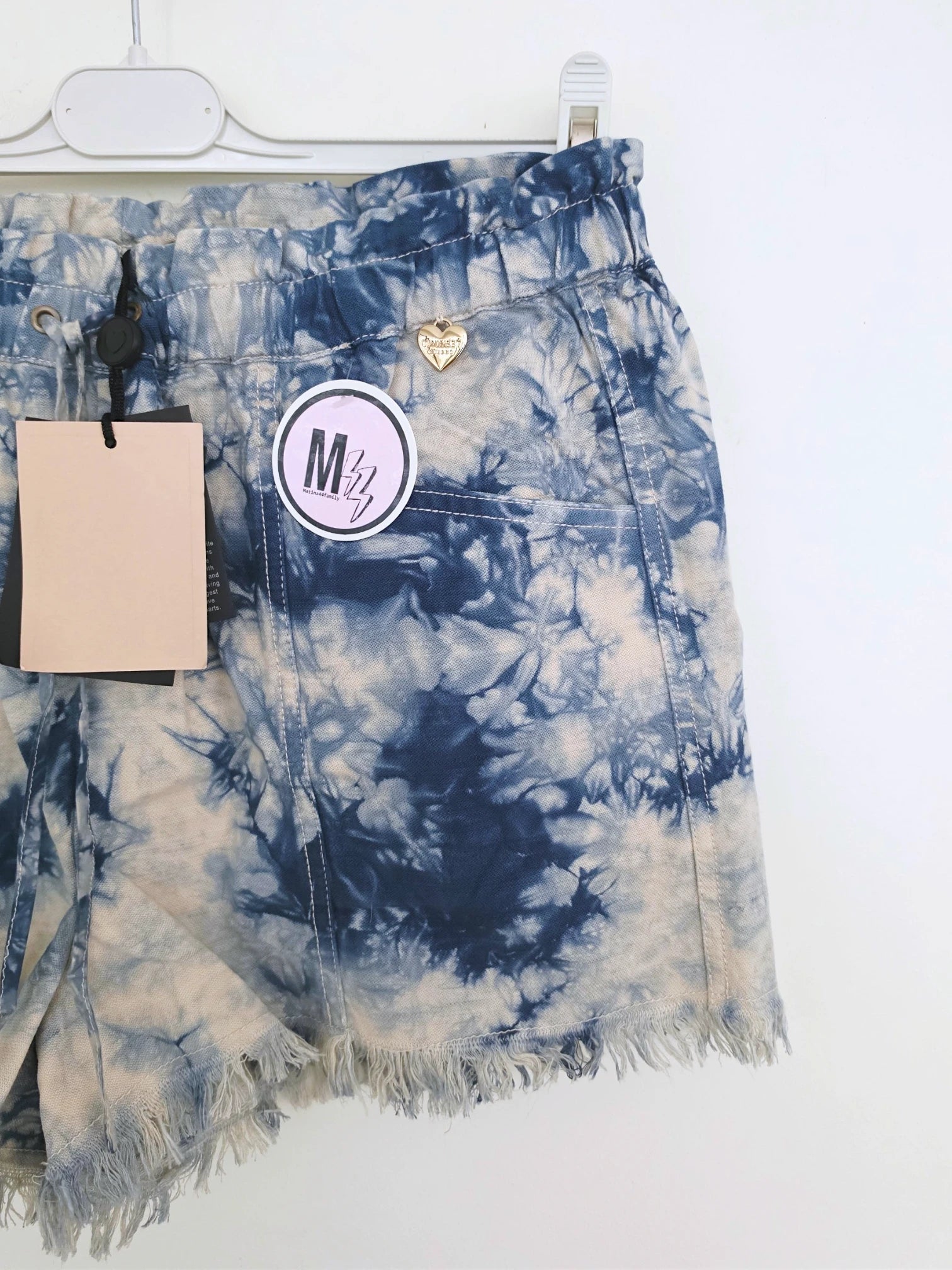 Short tie and dye bleu